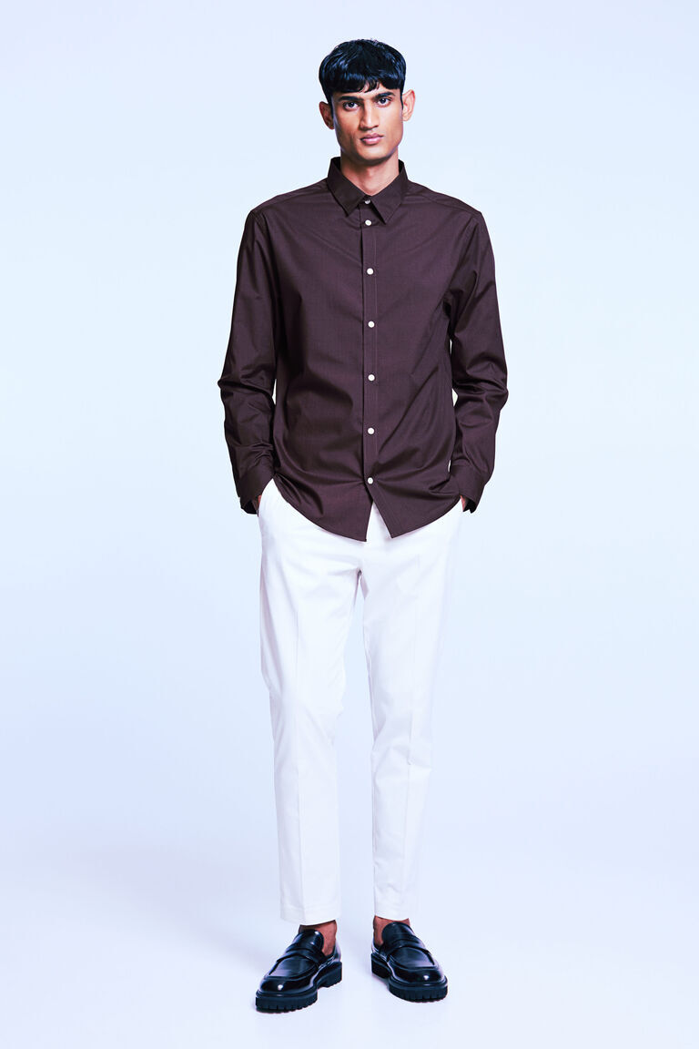 

Рубашка slim fit, которую легко гладить H&M, коричневый