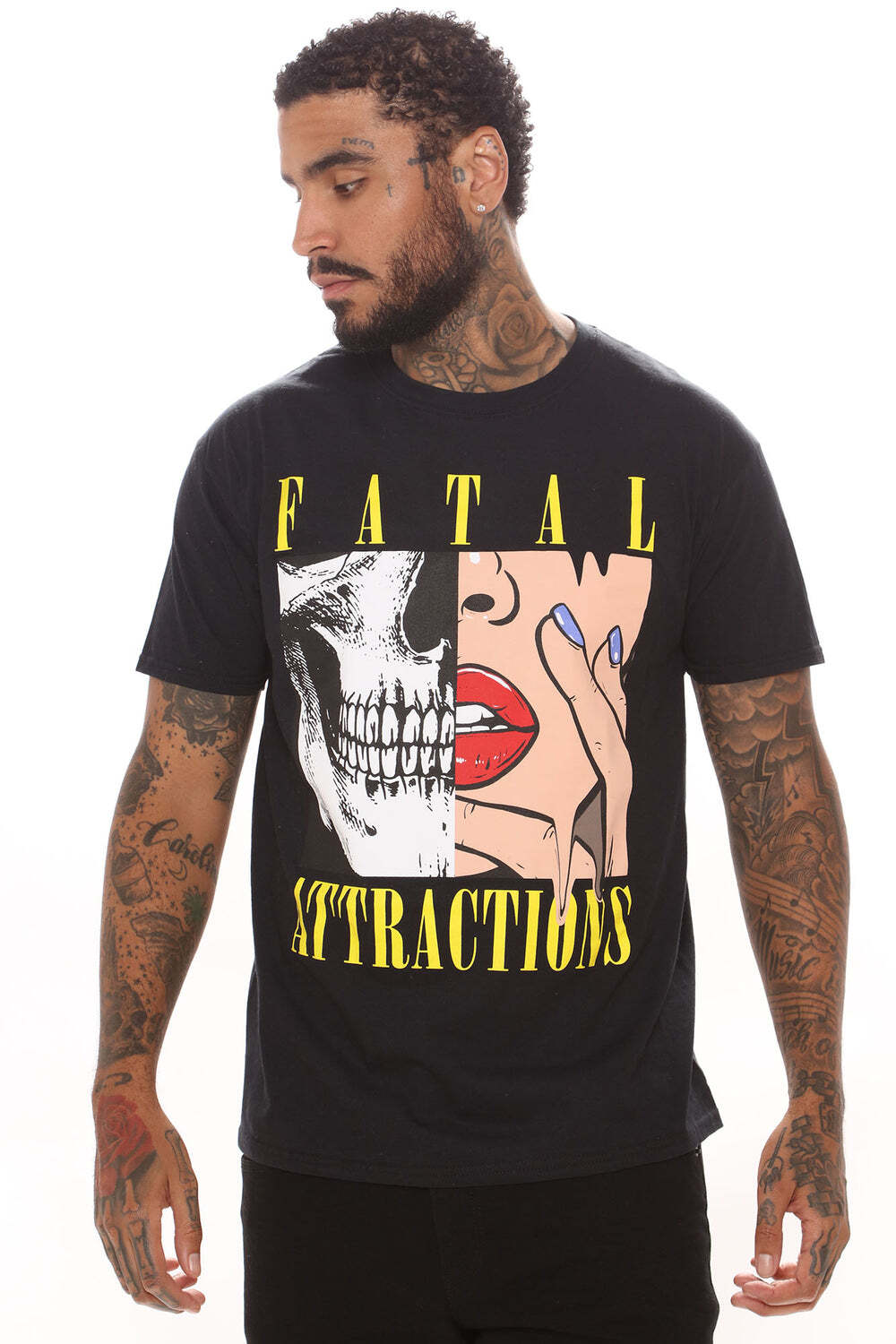 

Футболка Fashion Nova 19691785, черный