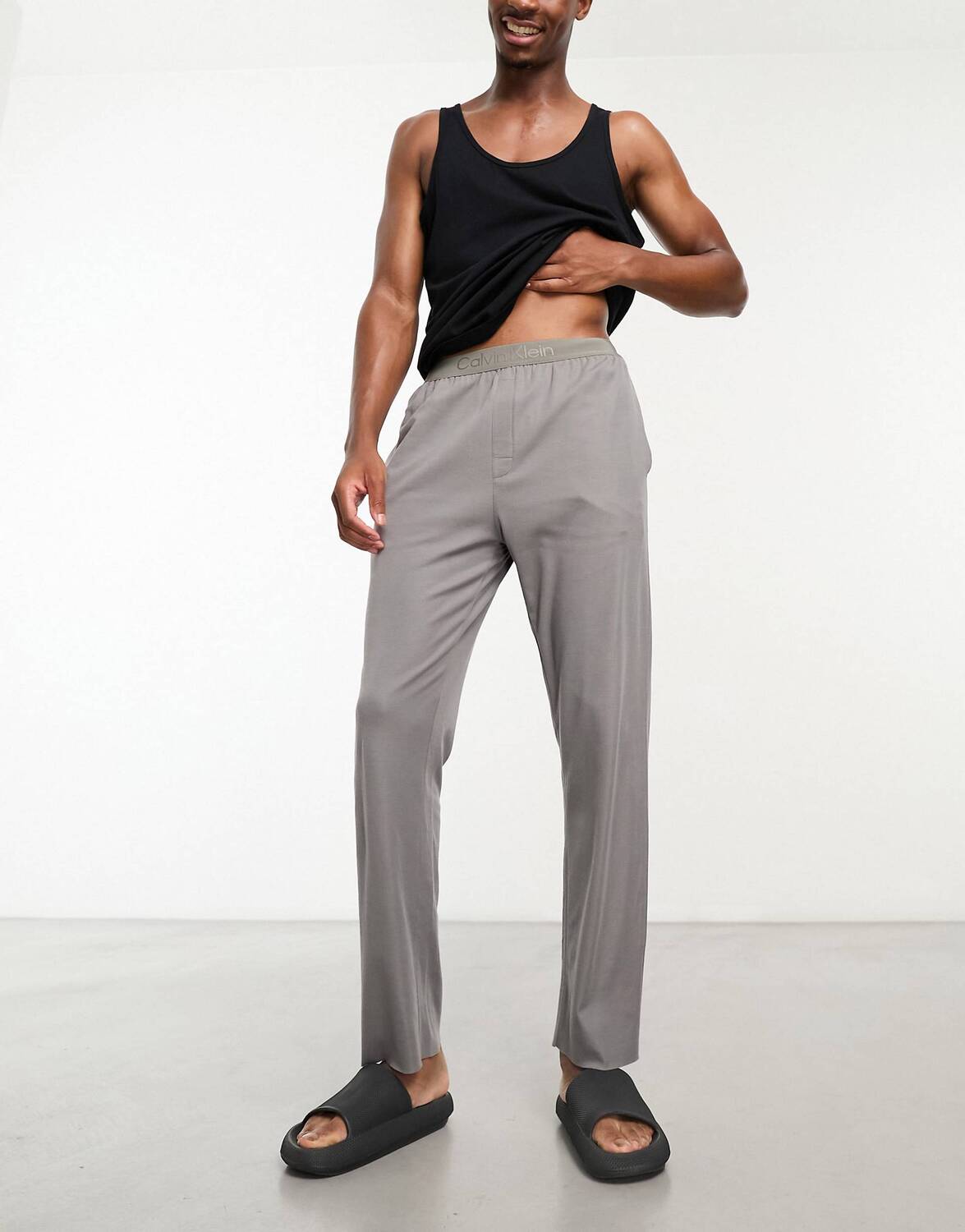 

Брюки Calvin Klein Ck Black Waisted Sleep, серый