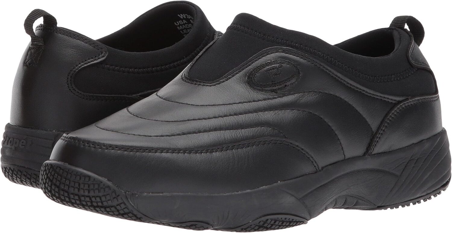 

Кроссовки Wash & Wear Slip-On II Propet, белая кожа