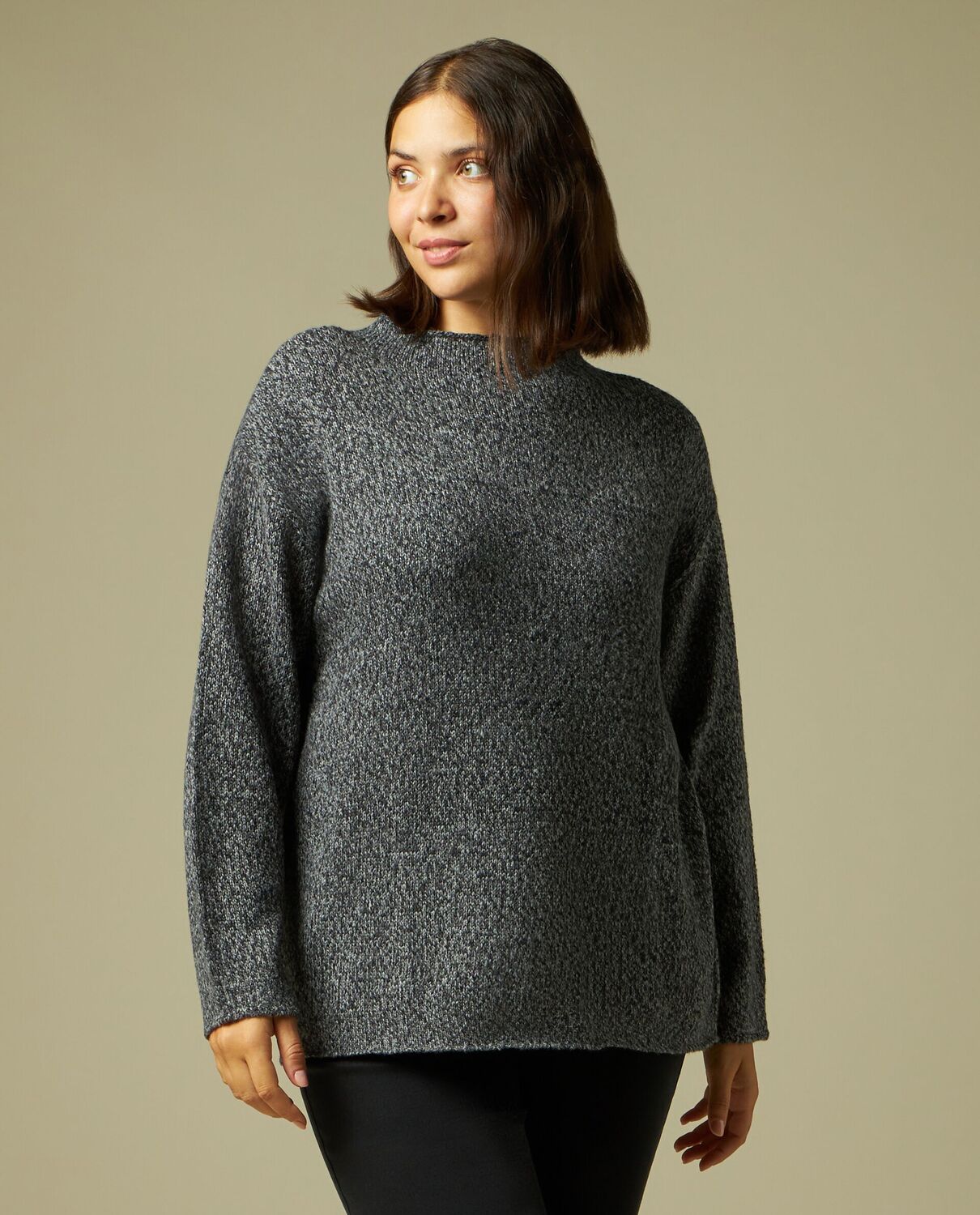 

Женский трико из смесовой шерсти Curvy. Rosa Thea, черный