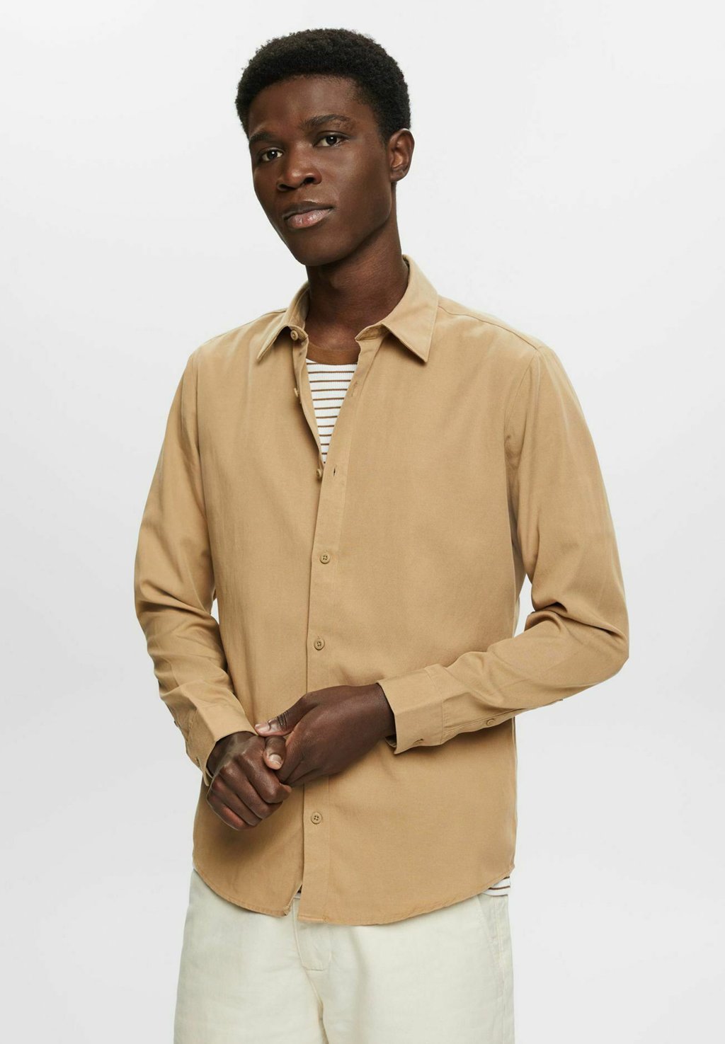 Рубашка MIT SCHMALER PASSFORM Esprit Collection, цвет khaki beige