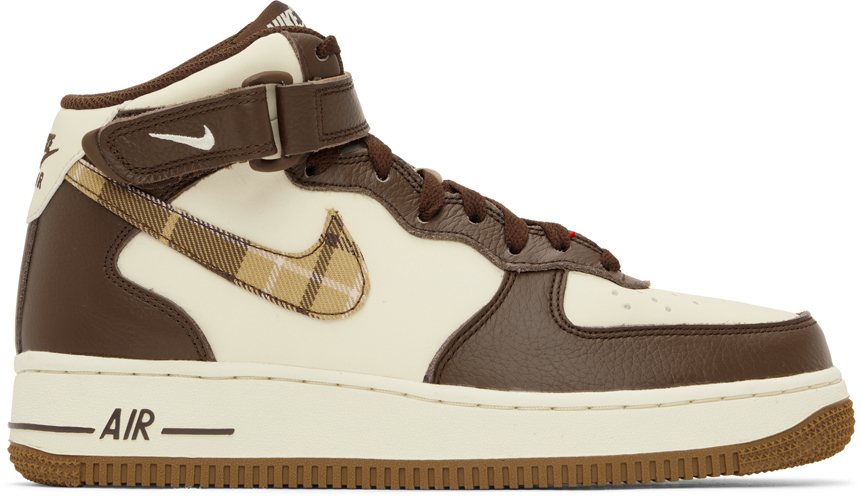 

Кроссовки высокие Nike Air Force 07 LX, коричневый
