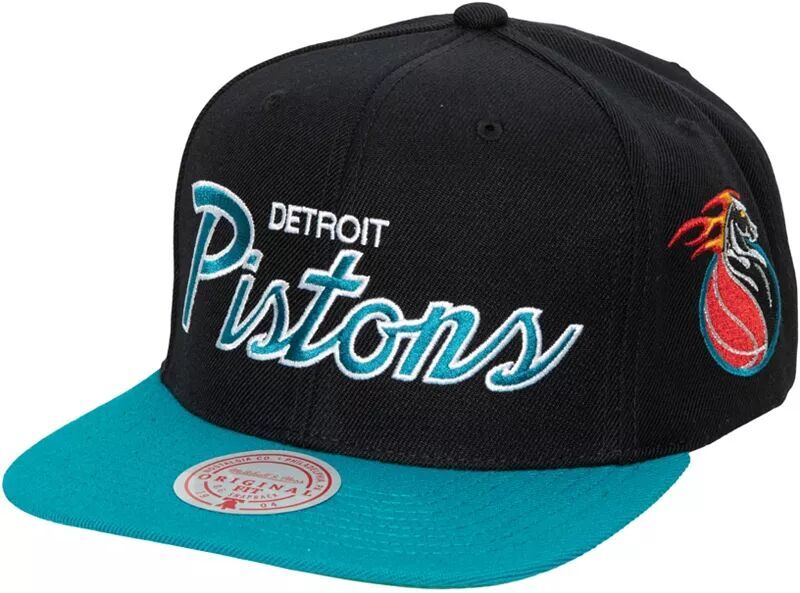 

Регулируемая бейсболка Mitchell & Ness для взрослых Detroit Pistons Script 2Tone