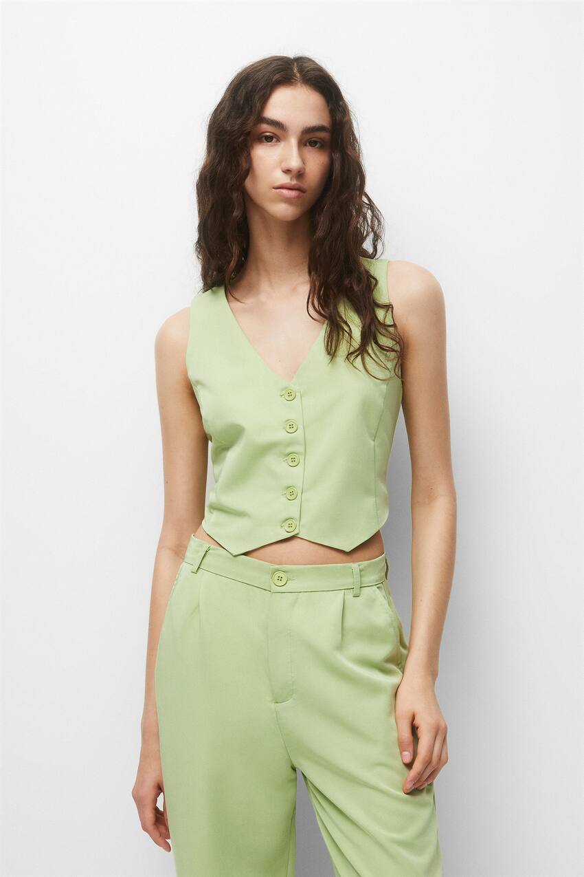 

Формальный жилет на пуговицах Pull&Bear