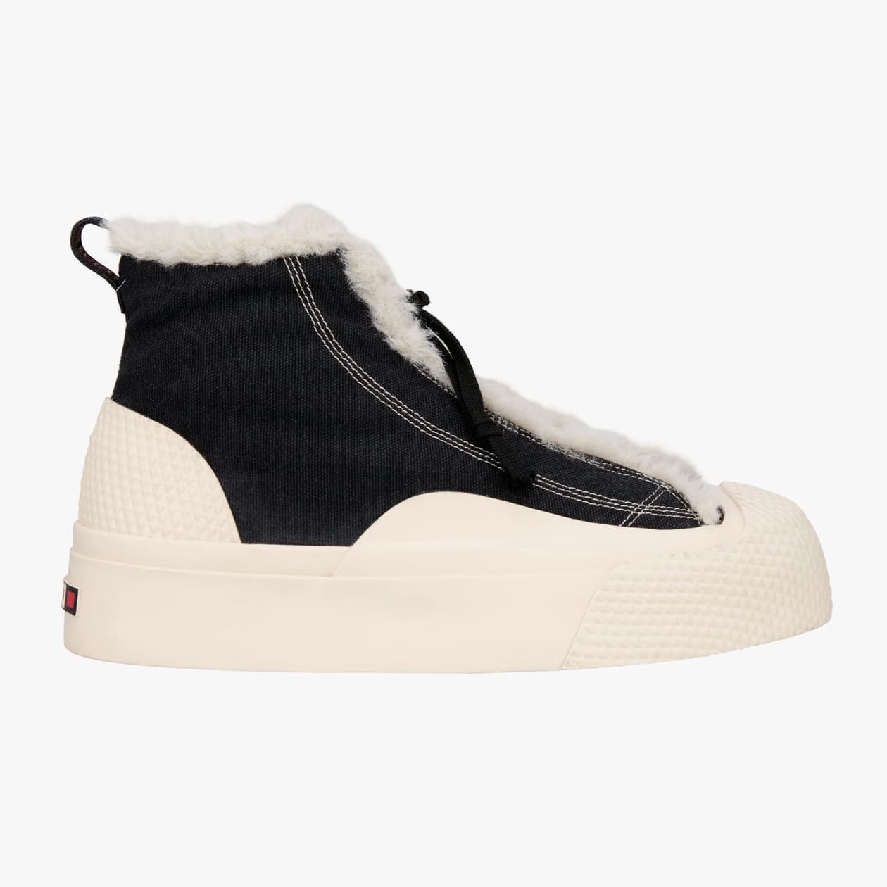 

Кеды Zara SRPLS HGH-TP SNKRS, черный/белый