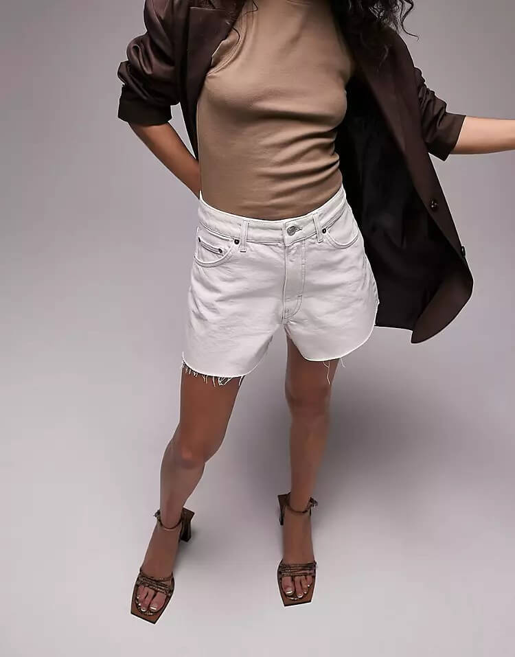 

Короткие джинсовые шорты Topshop, белый
