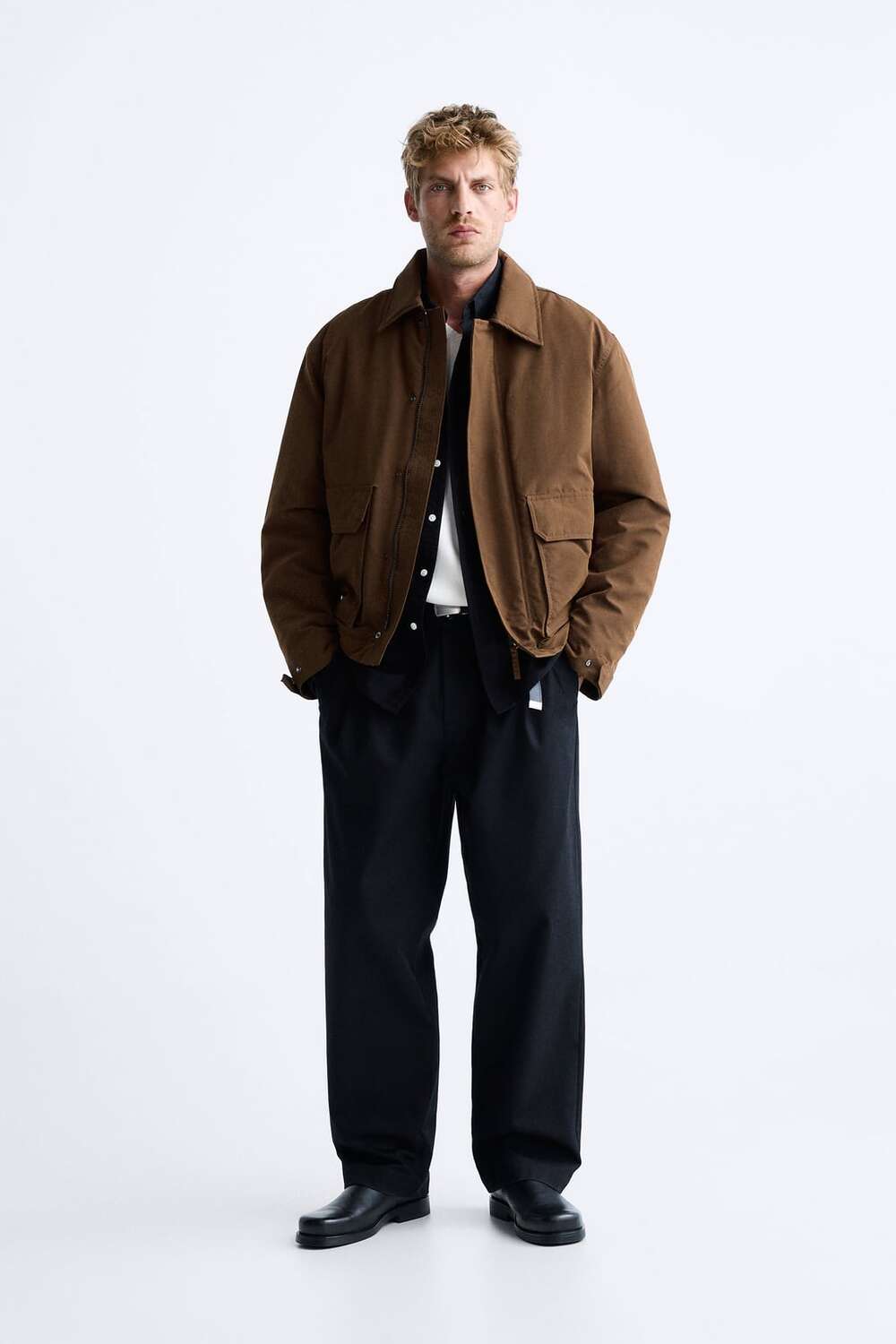 

Стеганая куртка с карманами ZARA, карамельный