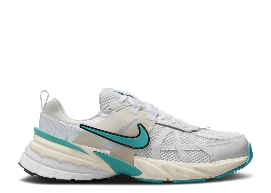 

Кроссовки Nike Wmns V2K Run, цвет White Dusty Cactus