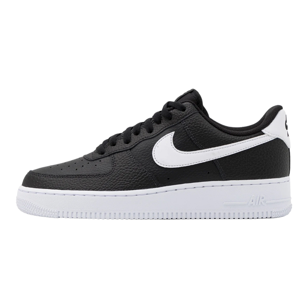 

Кроссовки Nike Air Force 1 '07, черно-белый (Размер 43.5 RU), Черный