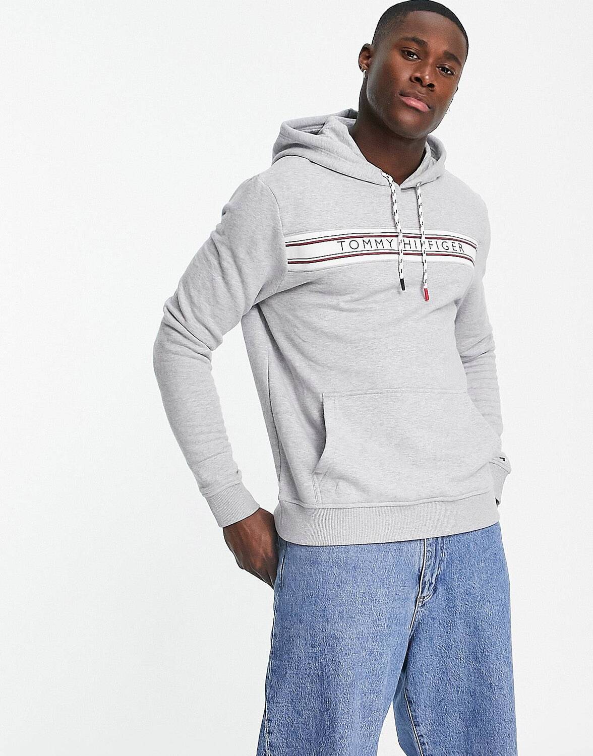

Худи серого цвета Tommy Hilfiger, Серый