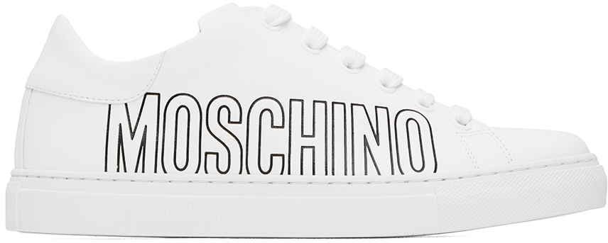 

Белые кроссовки с тиснением Moschino