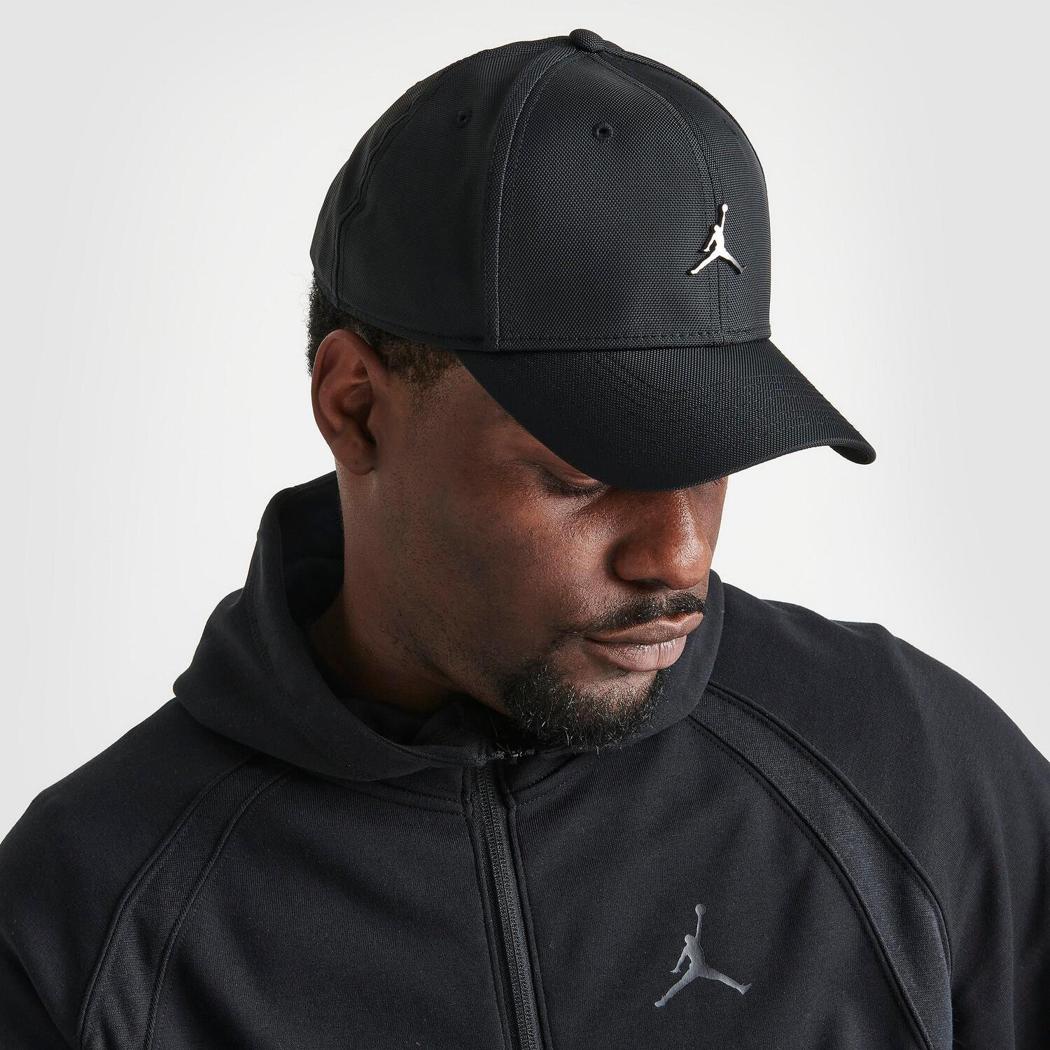

Шляпа Jordan Jumpman Classic99 с металлическим логотипом, черный