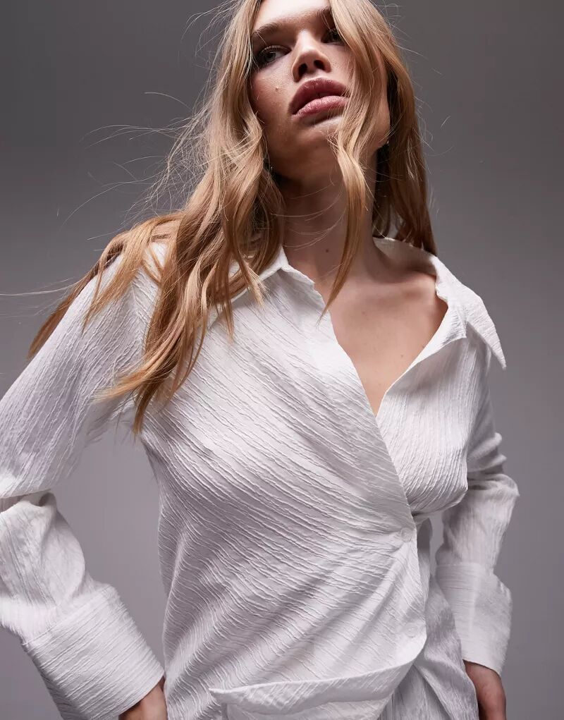 

Текстурный топ с запахом Topshop цвета слоновой кости