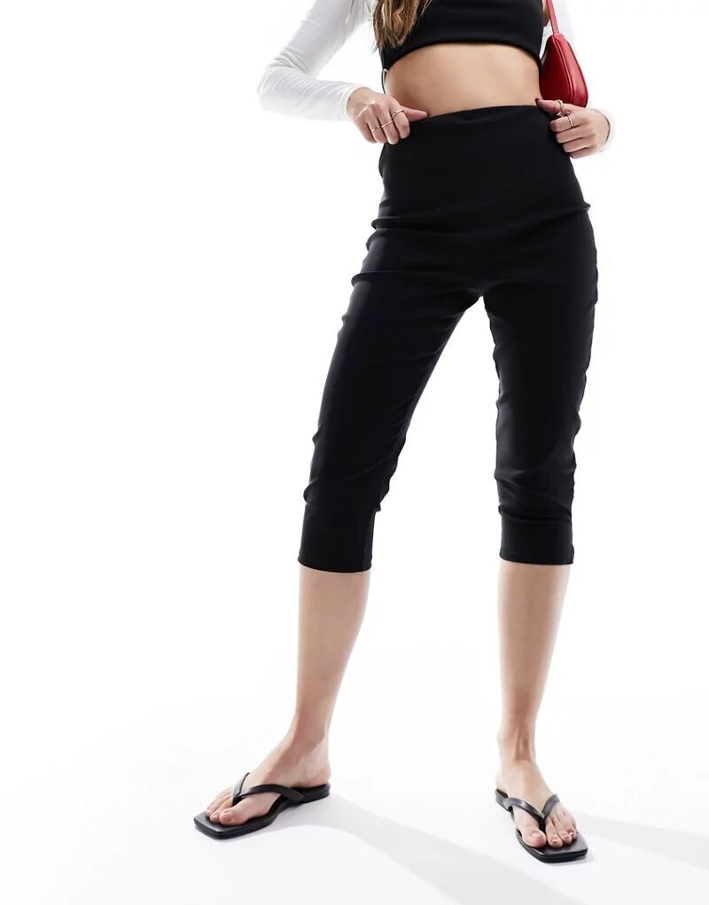 

Черные капри Miss Selfridge