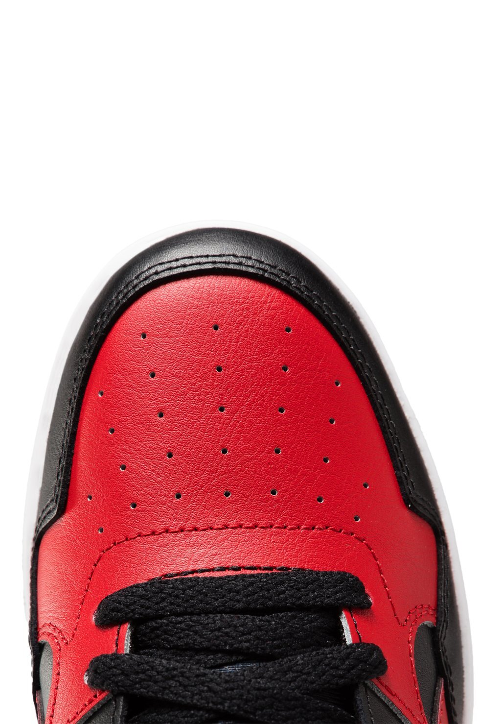 

Низкие кроссовки Atr Chill Reebok, черный flash красный белый