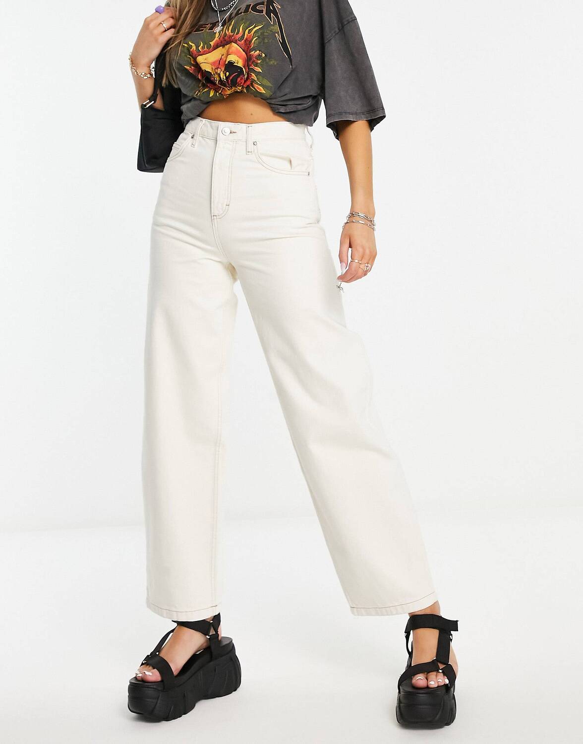 

Джинсы Topshop Baggy светло-бежевого цвета