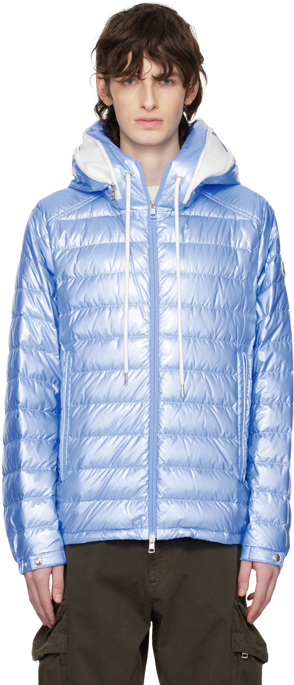 

Синий пуховик акинари Moncler