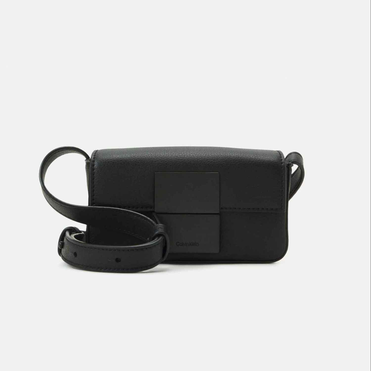 

Сумка Calvin Klein Iconic Plaque XS, черный