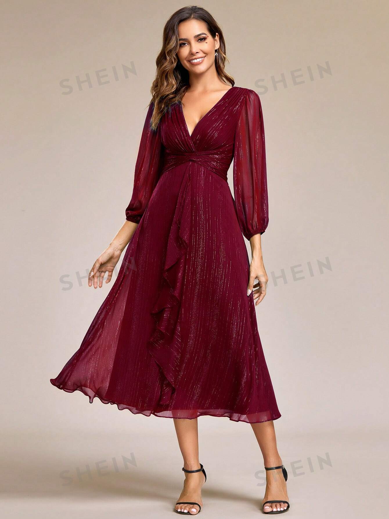 Элегантное и романтичное вечернее платье с рюшами и закрученным узлом на подоле EVER-PRETTY, бургундия цена и фото