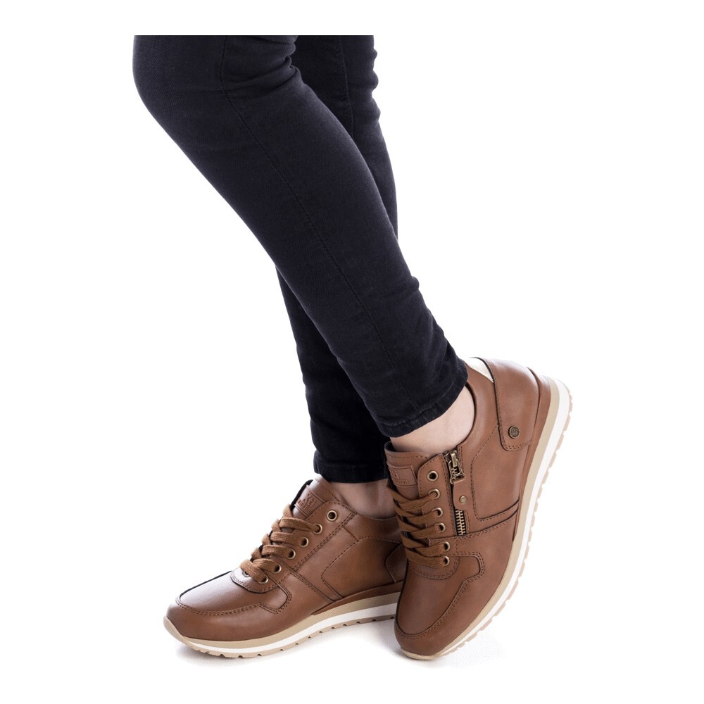 

Кроссовки Xti с молнией сбоку Zapatillas, коричневый