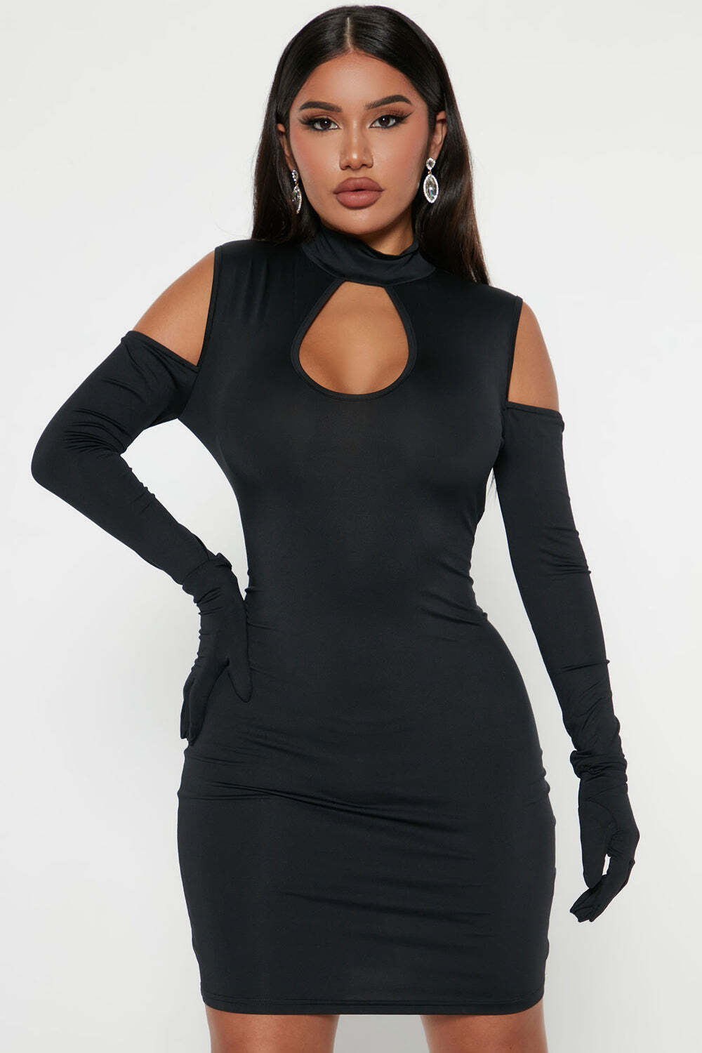 

Мини платье Fashion Nova AA51254, черный