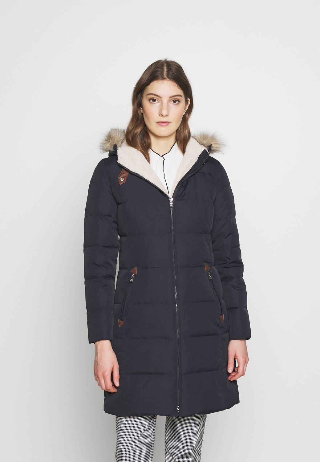 

Пуховик Lauren Ralph Lauren, синий