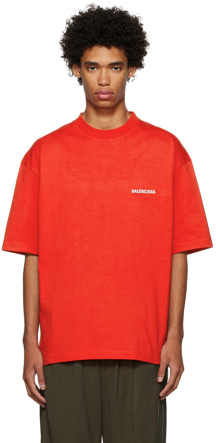 

Красная футболка классического кроя Balenciaga