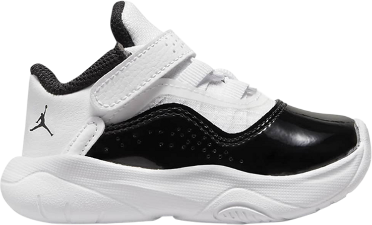 Кроссовки Air Jordan 11 CMFT Low TD White Black, белый кроссовки jordan air 11 cmft low v2 t2 white black