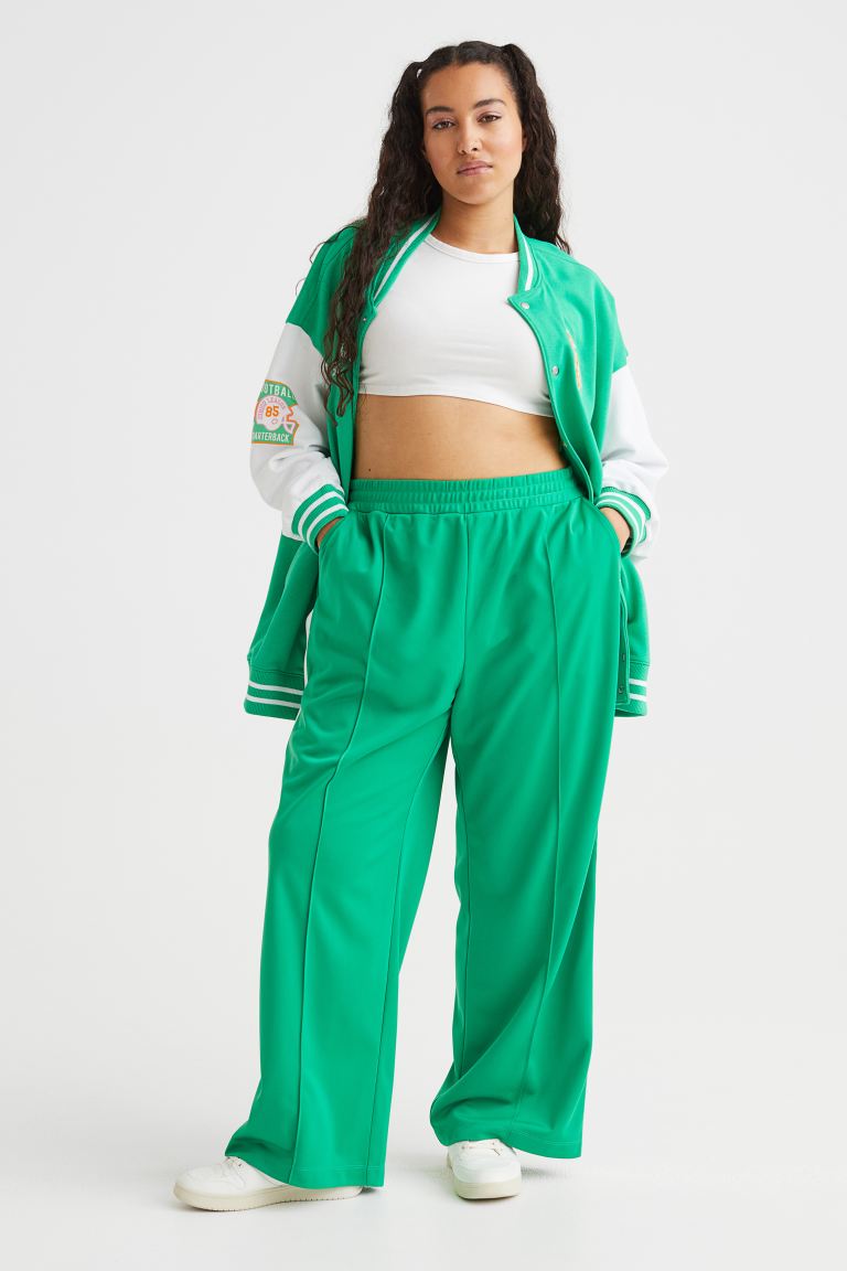 H&M+ Широкие спортивные брюки, зеленый/белый