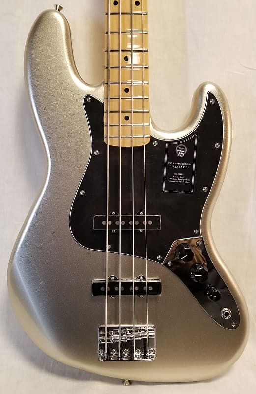 

Fender 75th Anniversary Jazz Electric Bass, кленовый гриф, Diamond Anniversary, с сумкой Deluxe Gig Bag 0147562360