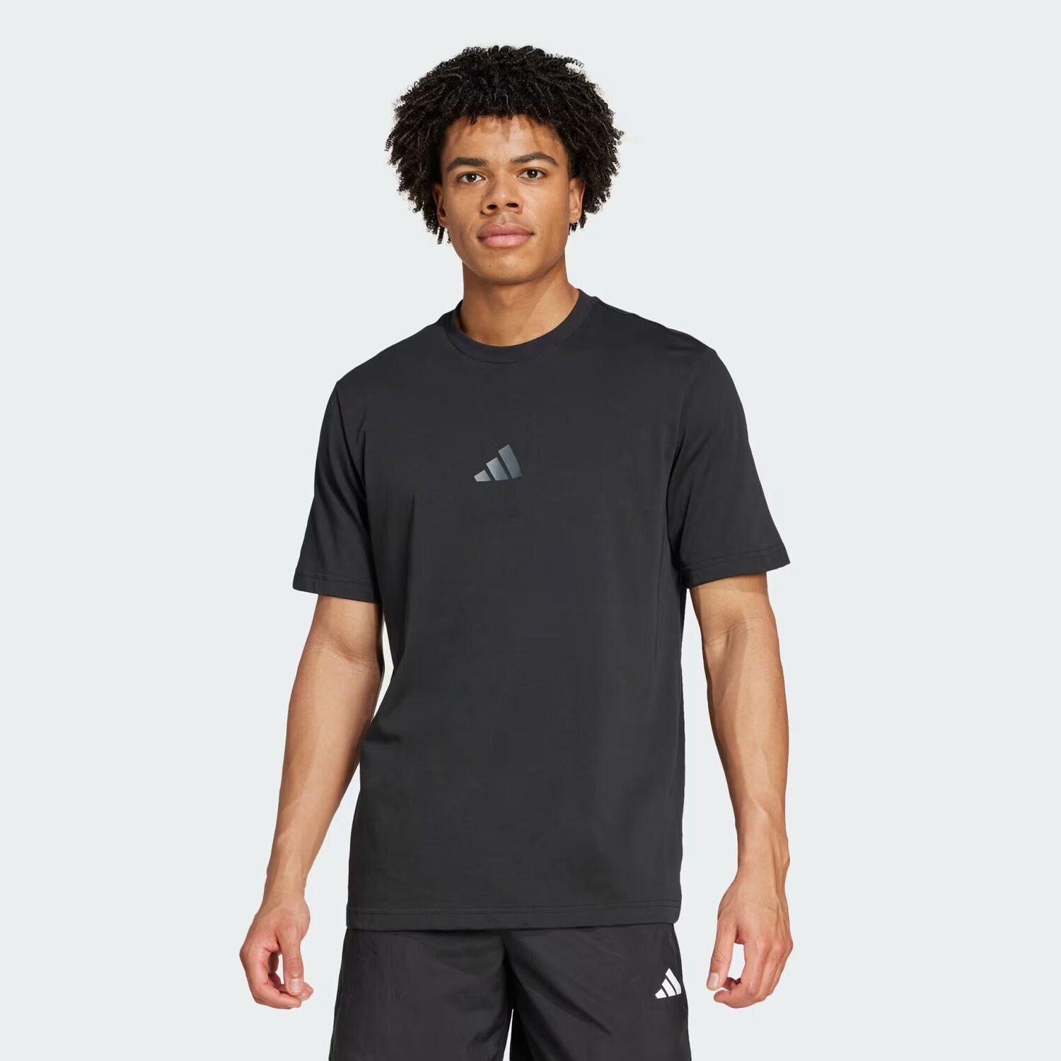 

Футболка с графическим рисунком Strength Adidas, цвет Black