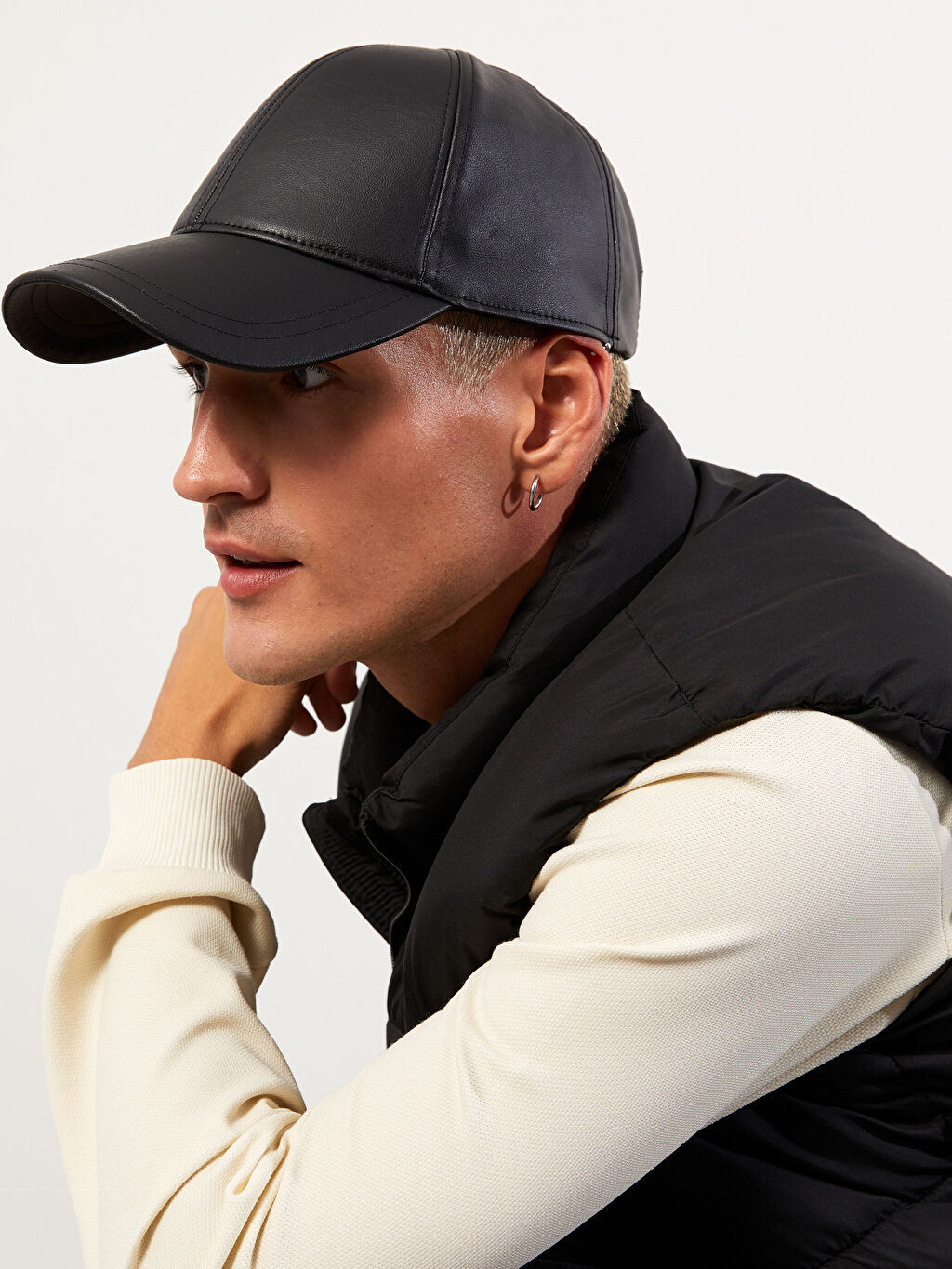 

Кожаная мужская кепка LCW Accessories