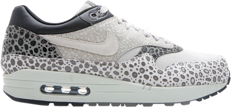 Nike air max 1 shop premium grey on feet