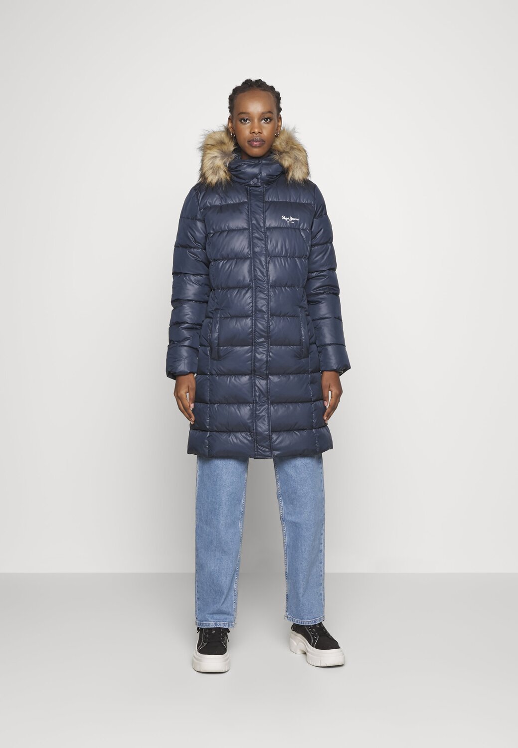 

Пальто зимнее Pepe Jeans, темно-синий