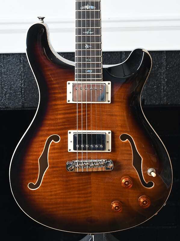 

Paul Reed Smith PRS SE Hollowbody II Piezo Black Gold