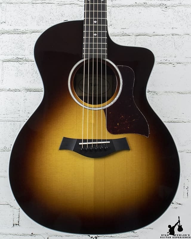 

Тейлор 214ce DLX Sunburst (# 2500) Taylor