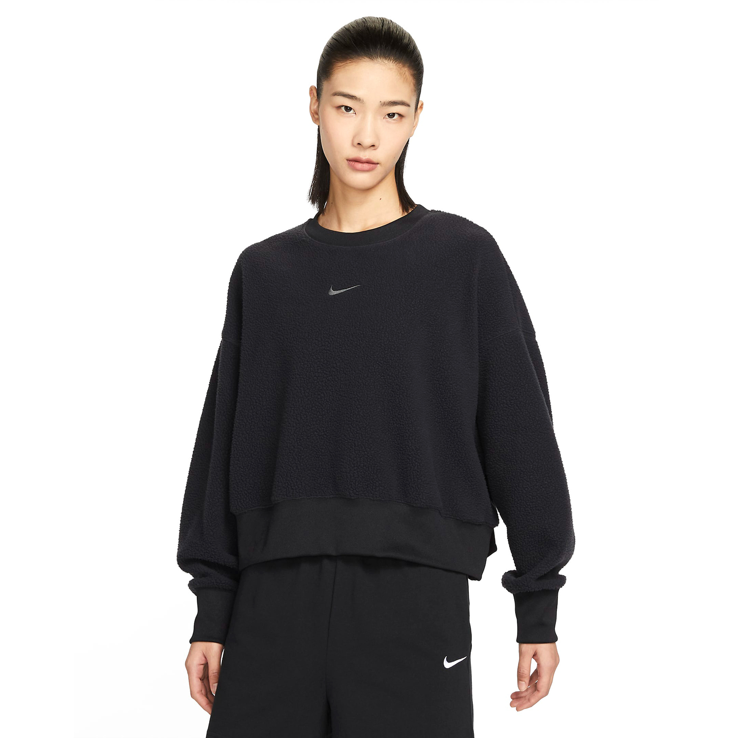 

Свитшот Nike Sportswear Plush Women's Mod Crop Crew-Neck, черный/темно-серый