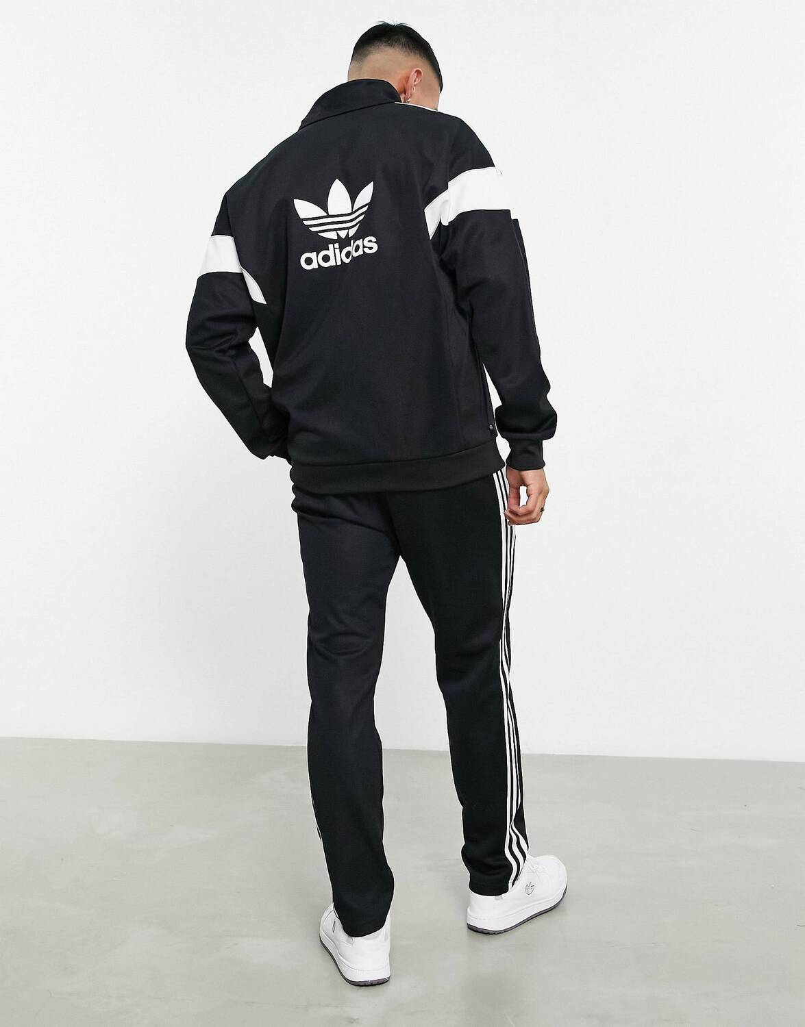 

Черная спортивная куртка adidas Originals adicolor Cutline
