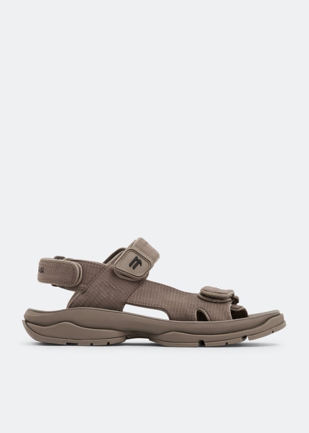 Сандалии BALENCIAGA Tourist sandals, коричневый сандалии mallorca slide sandals balenciaga серый
