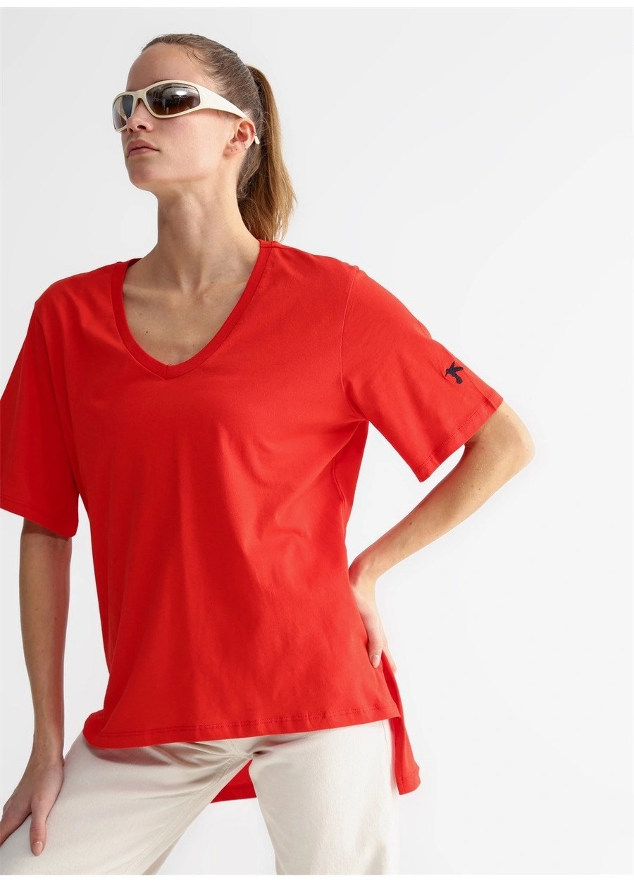 Футболка Fabrika Talita V-neck Women's, красный юбка reserved с удлинением 40 размер