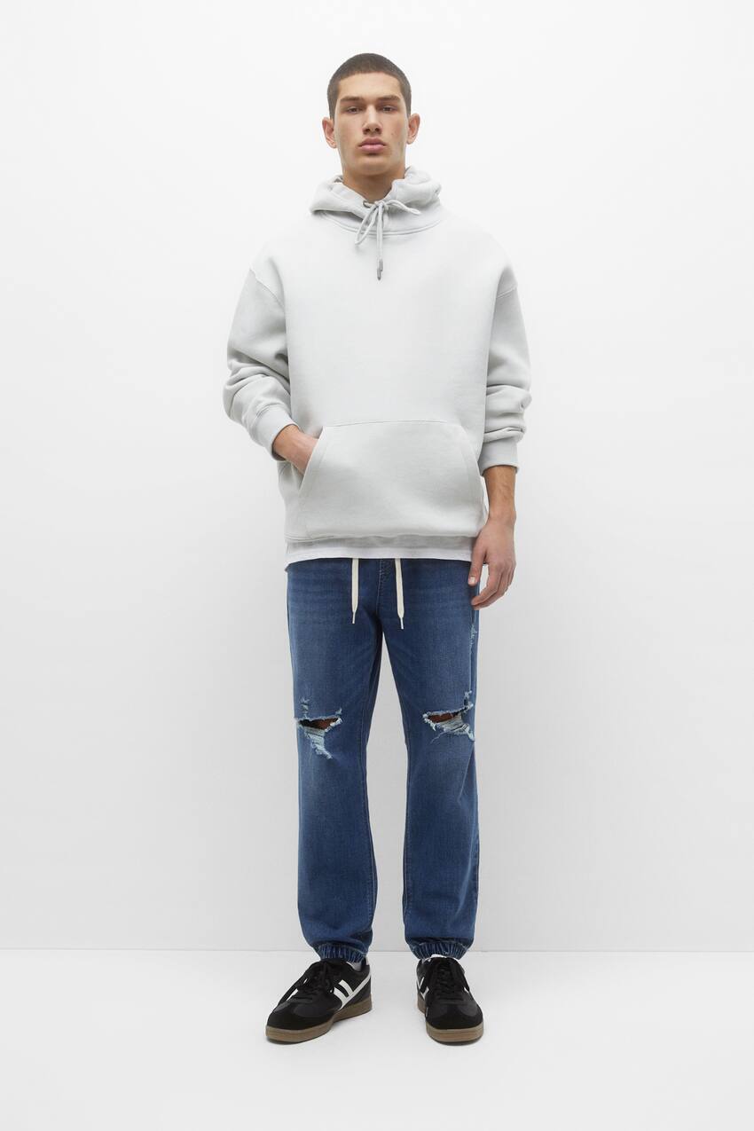 

Рваные джинсы-джоггеры Pull&Bear, синий