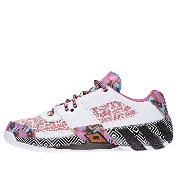 

Кроссовки Adidas UNDRCRWN x Gil Zero Restomod 'Remix Collection' 2022, Белый