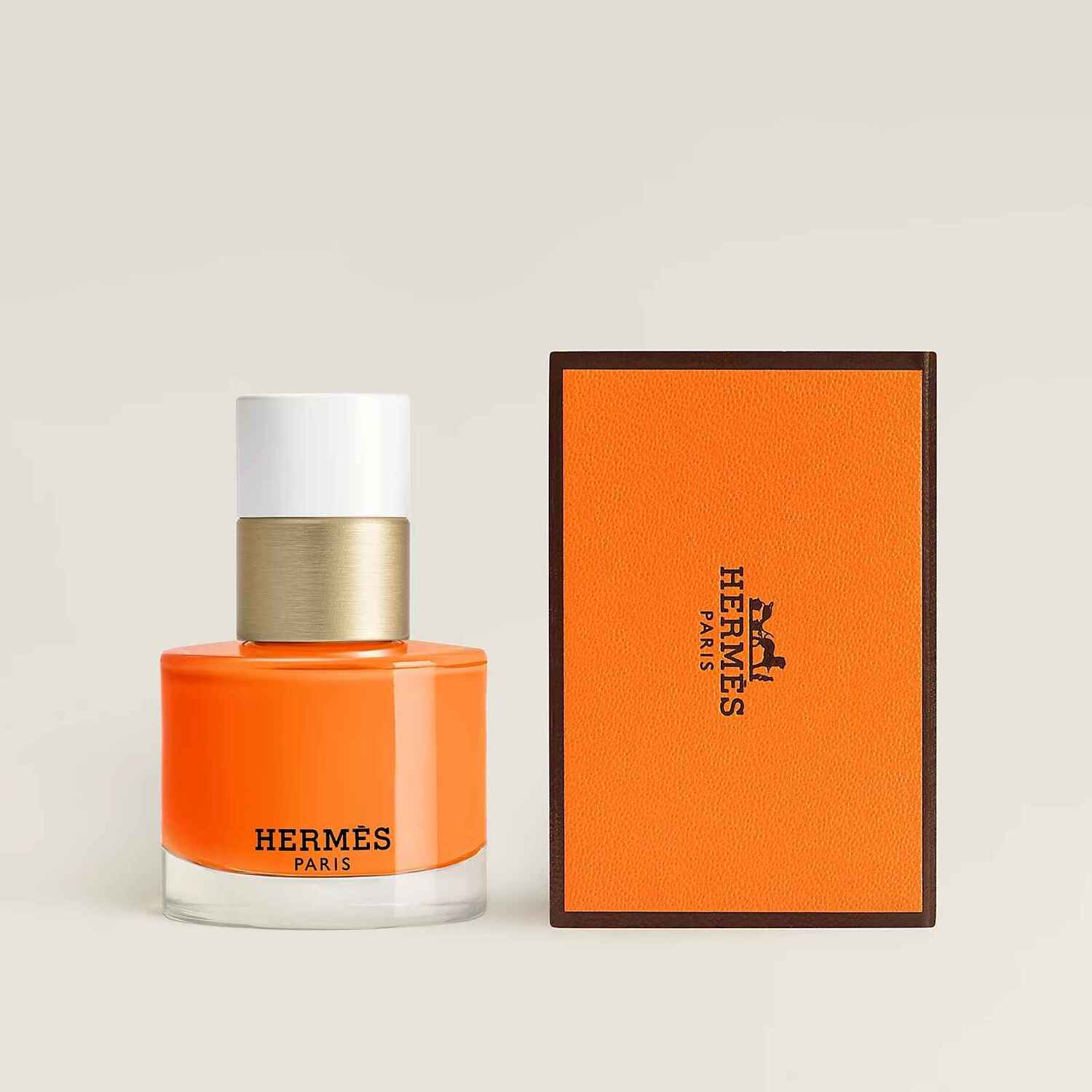 

Лак для ногтей Hermès Les Mains, тон 33 Orange Boîte, 15 мл