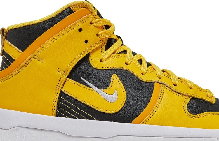 Nike dunk 2025 high goldenrod