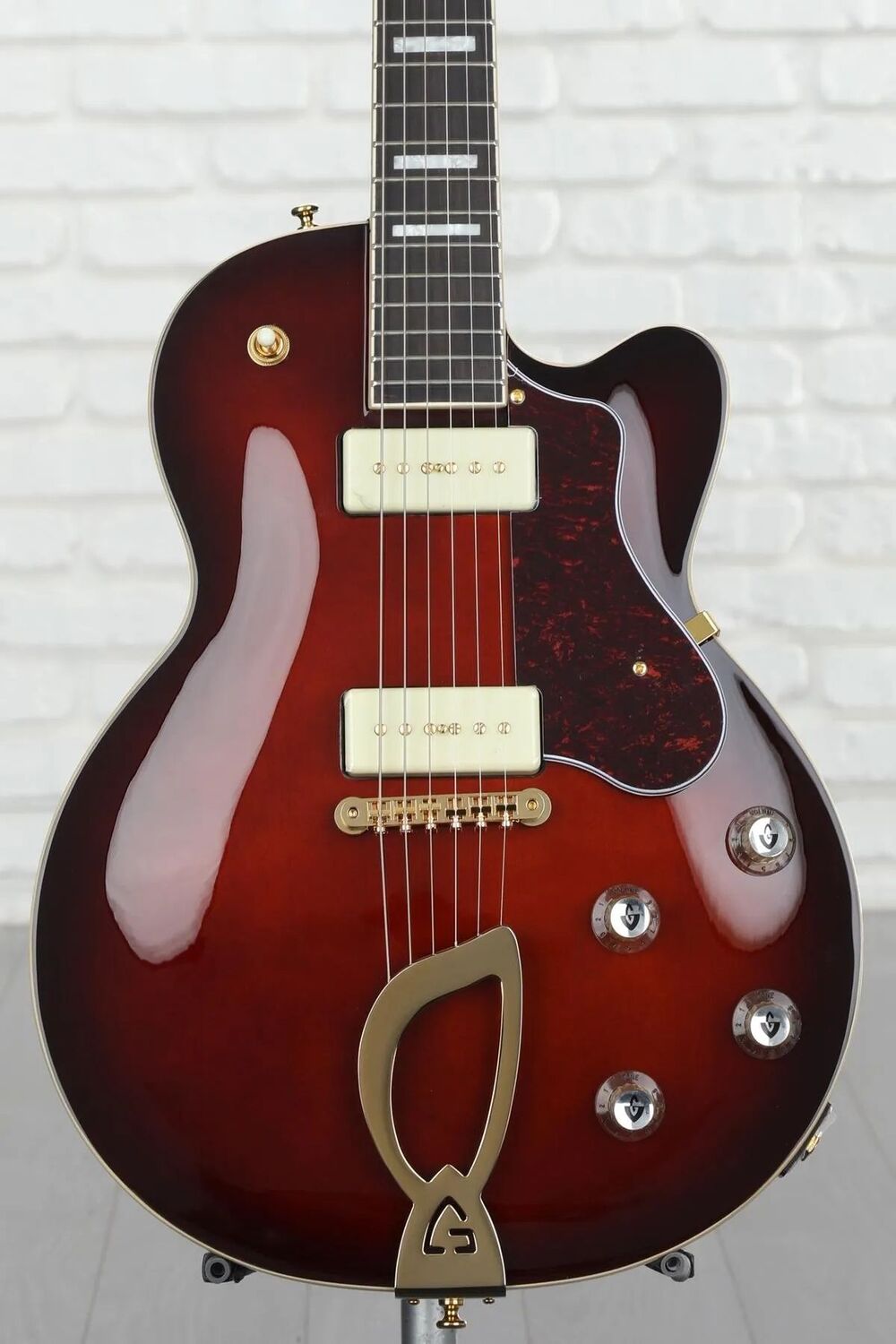 

Электрогитара Guild Aristocrat P90 - Vintage Sunburst