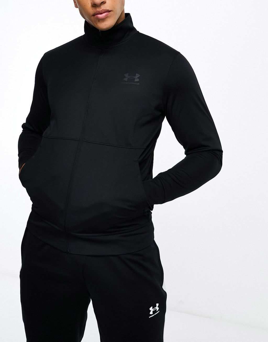 

Черная спортивная куртка из пике Under Armour, Черный