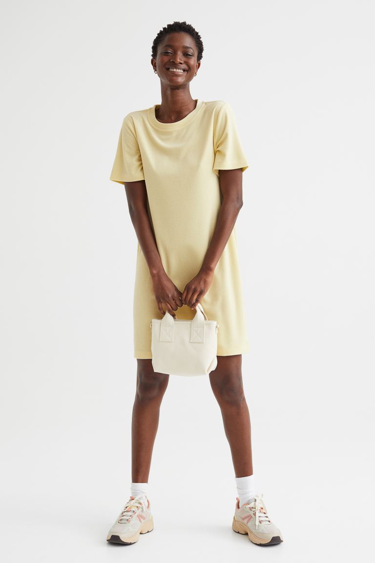 цена Платье-футболка из махровой ткани H&M, светло-желтого