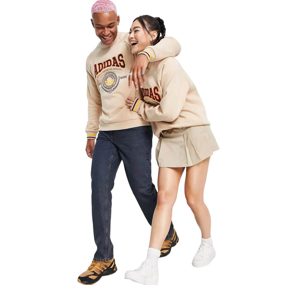 

Свитшот Adidas Originals Unisex 'Preppy Varsity' Large Logo, бежевый