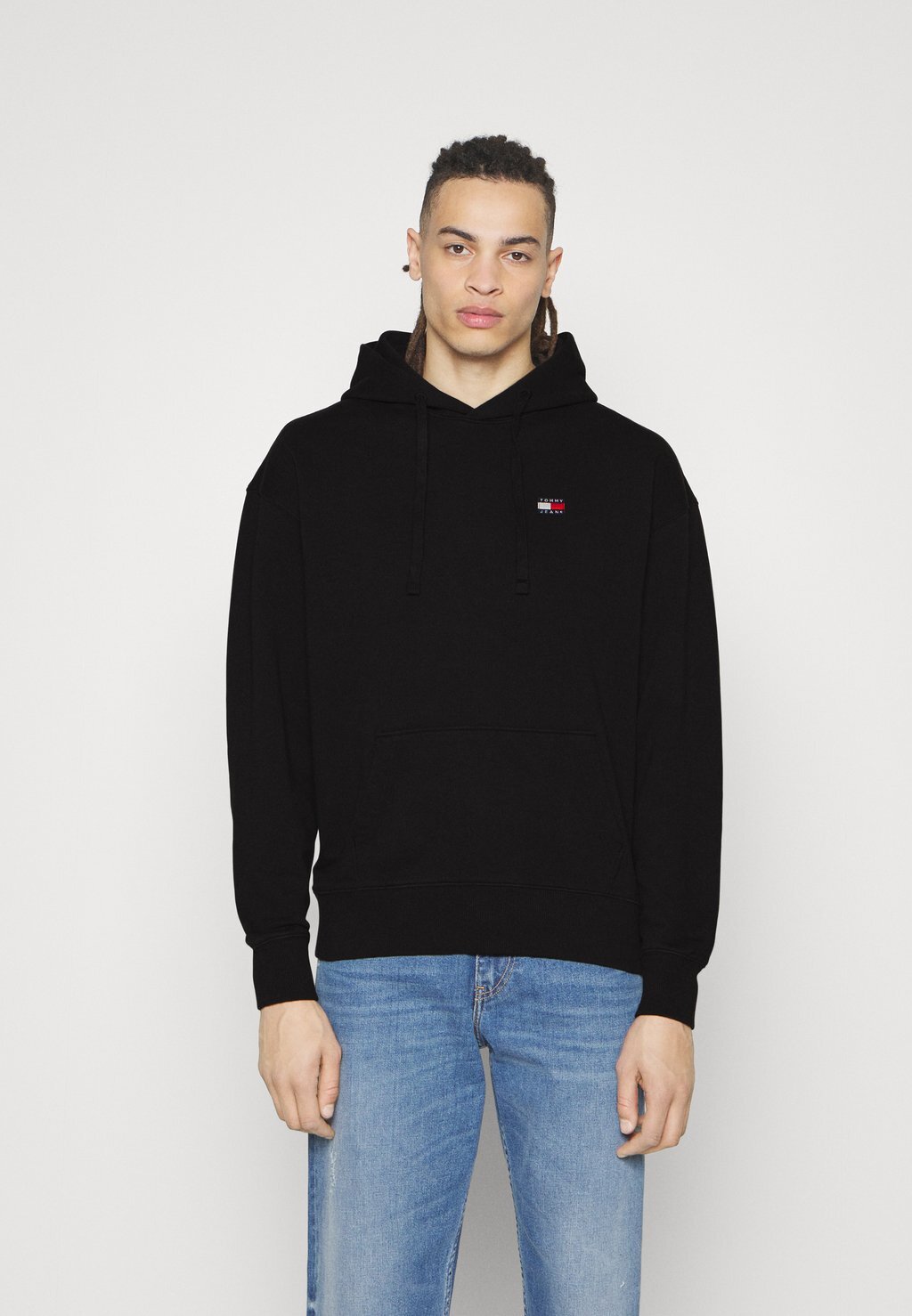 

Худи Tommy Jeans, черный